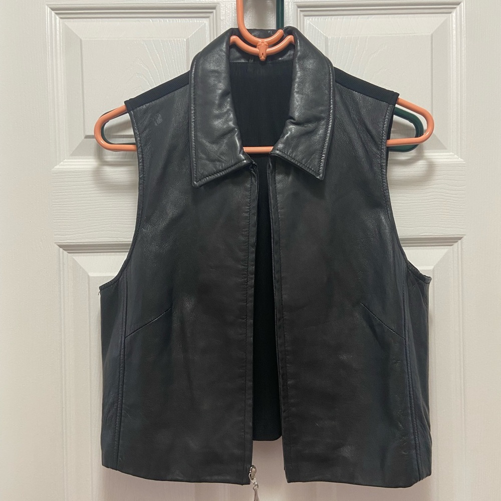 Sienna Studio Womens  Leather Sleeveless Zip Vest